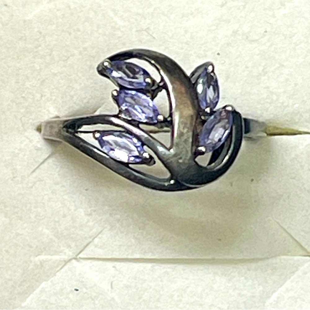 Vintage Blue lolite Ring in 925 Sterling Silver Floral Setting Size 7- 7.25